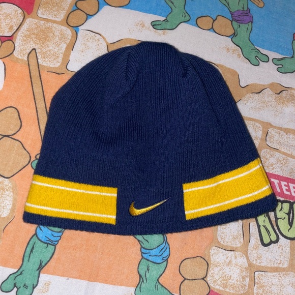 Vintage Y2K cal Berkeley Nike beanie - Picture 1 of 5